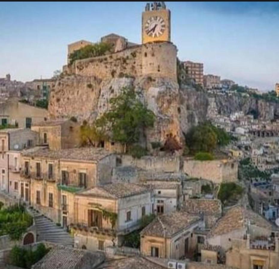 Casa Vacanze Modica Charme ภายนอก รูปภาพ